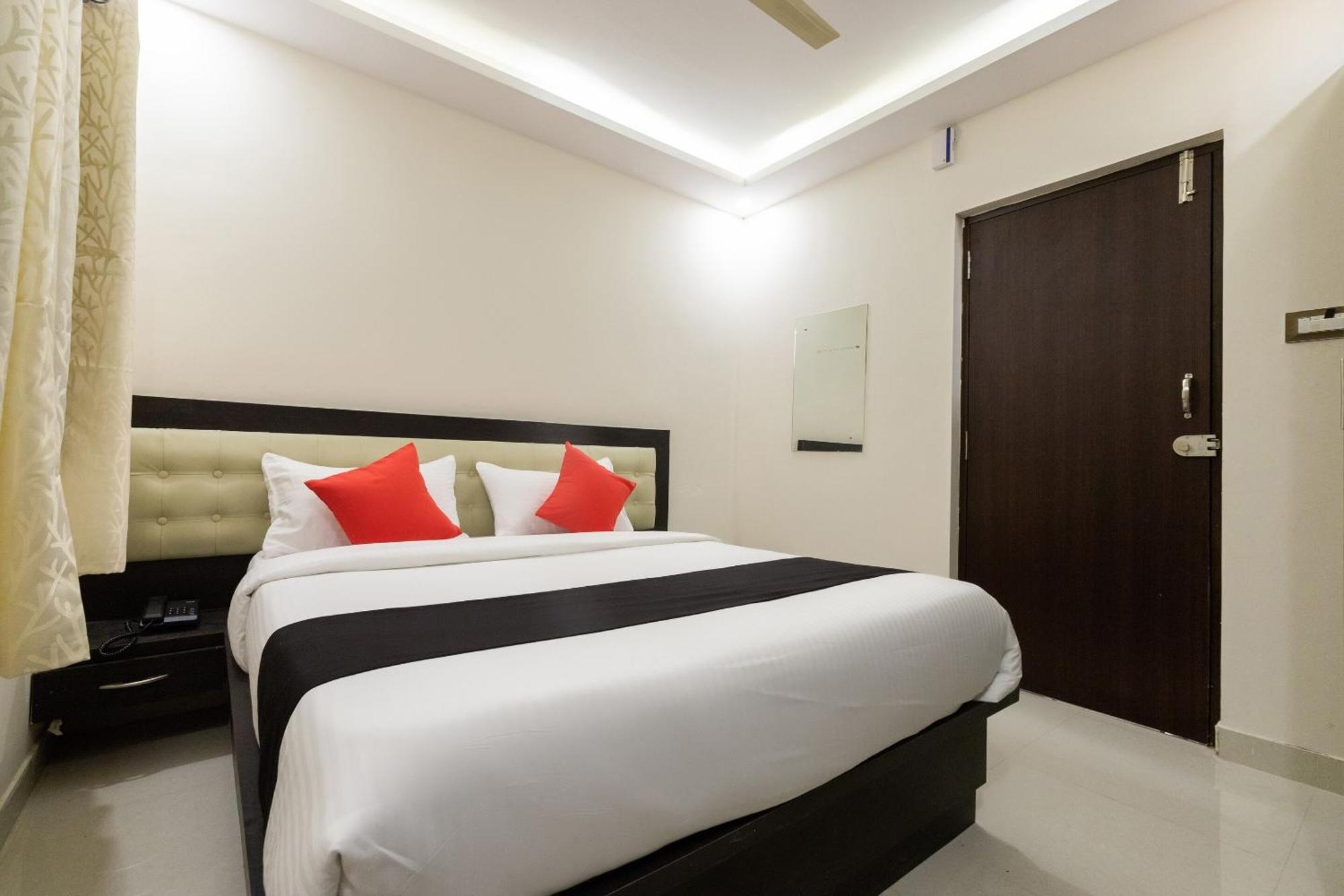 Capital O Regal Suites Bengaluru Zewnętrze zdjęcie